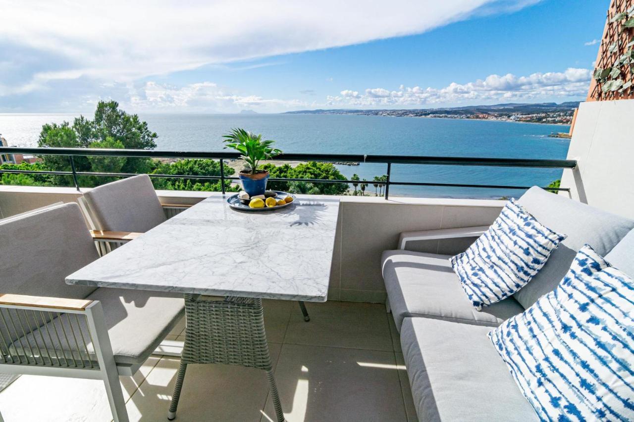 Cp - Modern Beachside Apartment In Естепона Екстер'єр фото